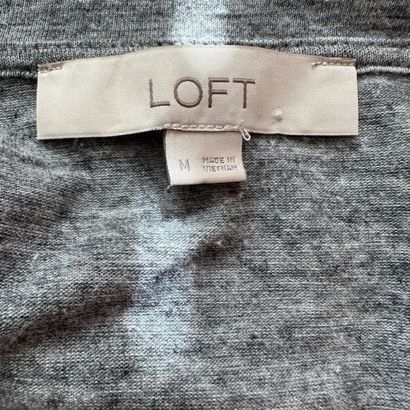 LOFT ~ Women’s Chic Gray Layered Jersey Cotton Loose Fit Sweater Top size M - Picture 3 of 8